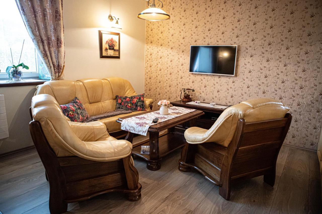 Kalvín Restaurant&Pension Rastislavice Bagian luar foto