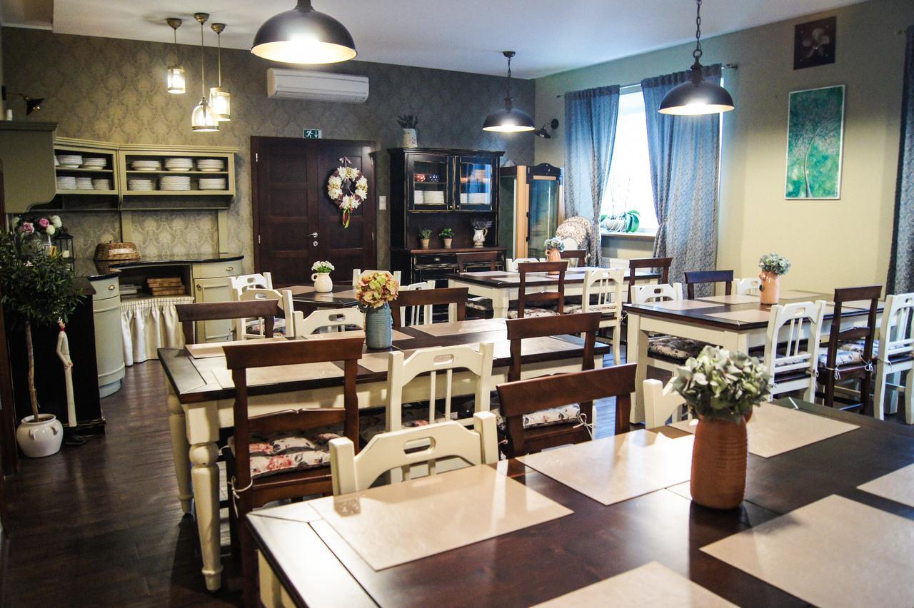Kalvín Restaurant&Pension Rastislavice Bagian luar foto